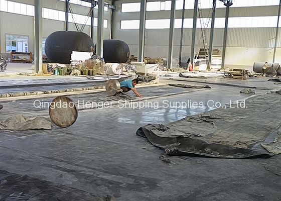 Kwaliteit Het Schip van Hengermarine rubber inflatable boat fender Lancering fabriek